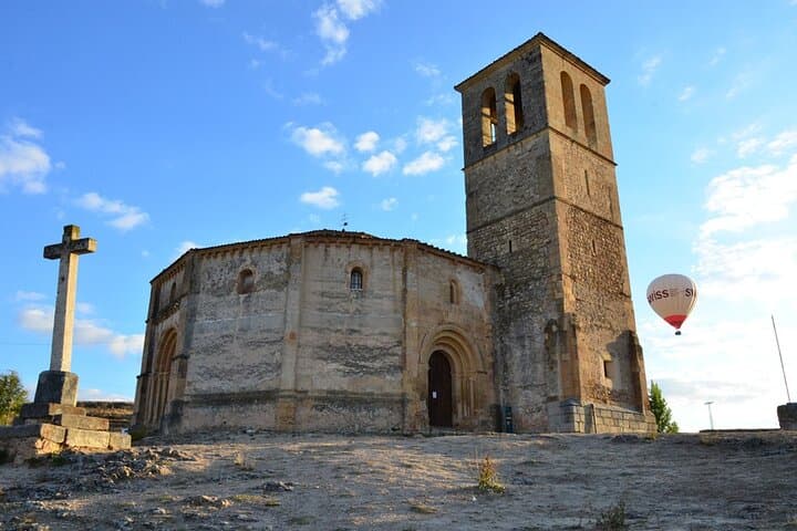Balloon ride in Segovia with optional transportation from Madrid