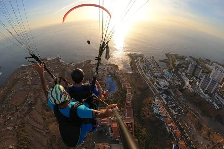 Tandem paragliding in Tenerife