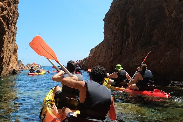 Costa Brava: Kayak, Snorkel, Photos, Lunch, Beach & Cliff Jump!