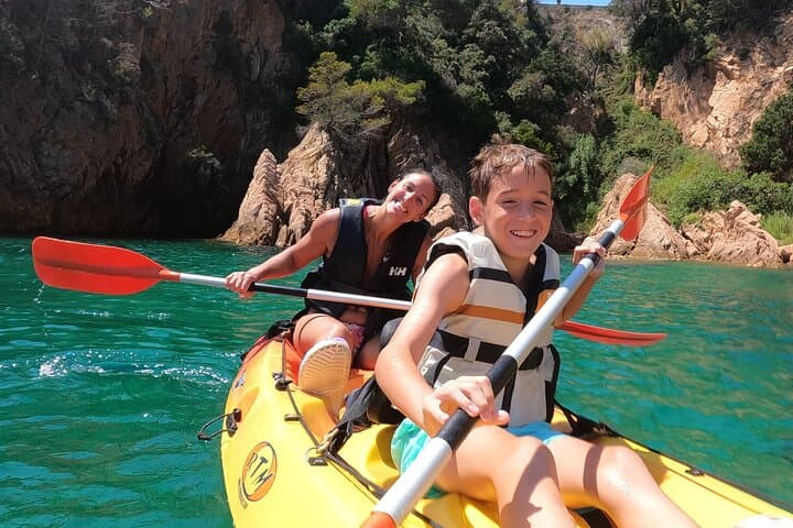 Costa Brava: Kayak, Snorkel, Photos, Lunch, Beach & Cliff Jump!