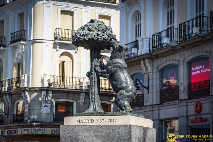 Oso y Madroño