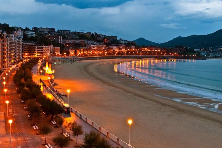 Essentials San Sebastian Private Walking Tour