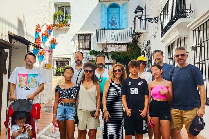 Marbella: group walking Tour