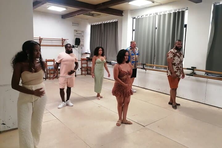 Málaga Latin Dance and Salsa Class Experience