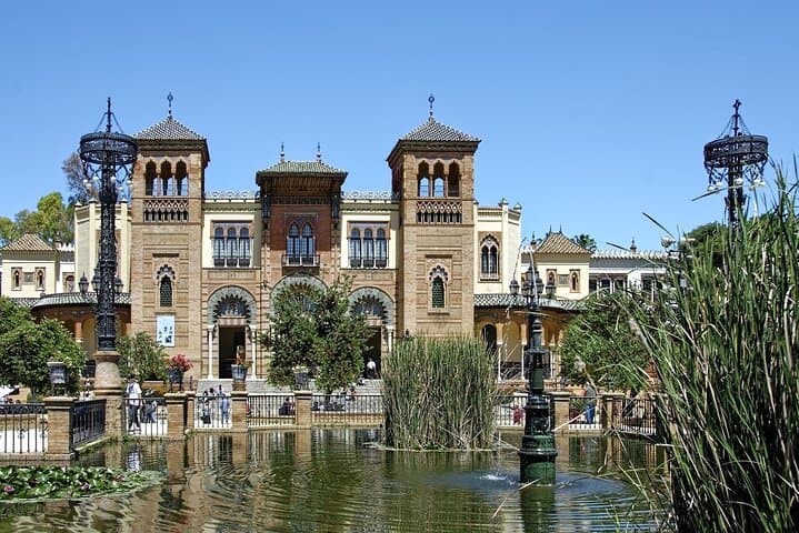 The most complete tour of Seville: All the highlights included