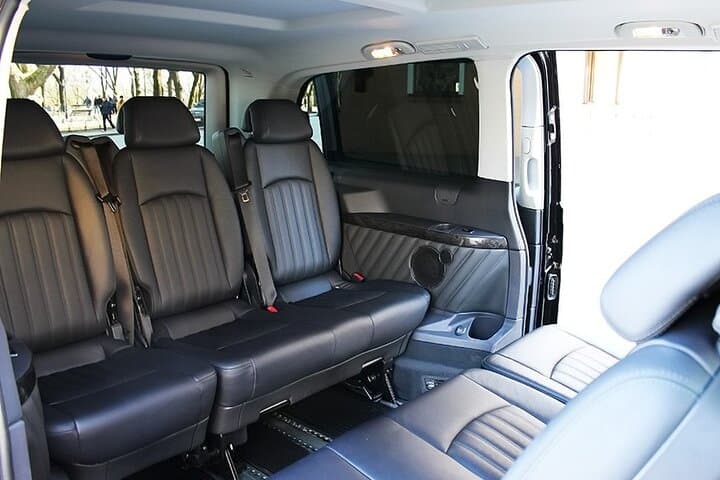 Departure by MiniVan Transfer from Ibiza to Ibiza Airport IBZ