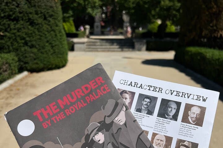 Selfguided mystery hunt by The Royal Palace in Madrid