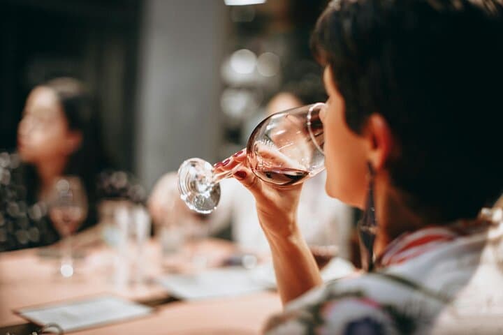 Wine Tasting in the Center of Seville with Pairing