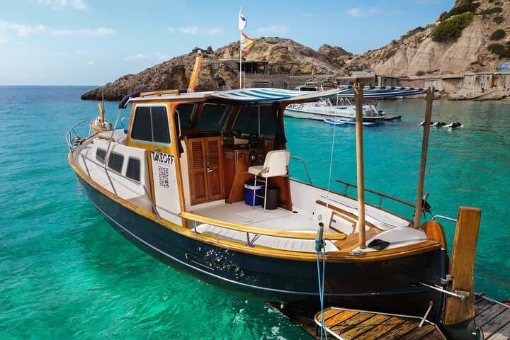 Private Classic Boat Tour - Ibiza with Paddle boards+Snorkelling