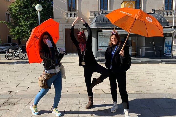 Private walking tour in Palma de Mallorca with local guides.