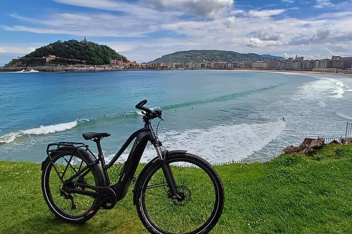 San Sebastián City Bike Tour