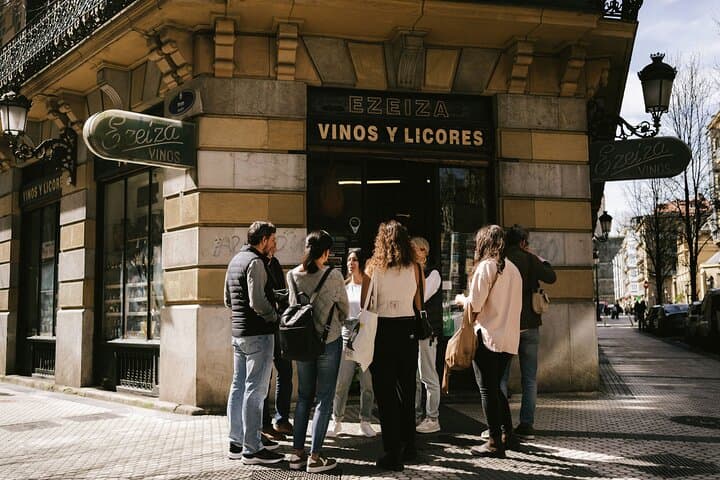 San Sebastian Centro Neighborhood Pintxos & Wine Tour