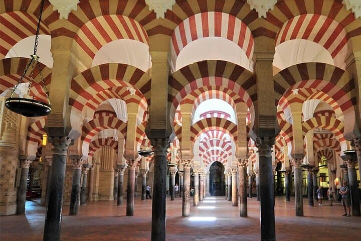 Private Tour of Cordoba Cathedral Mosque, Jewry and Courtyards