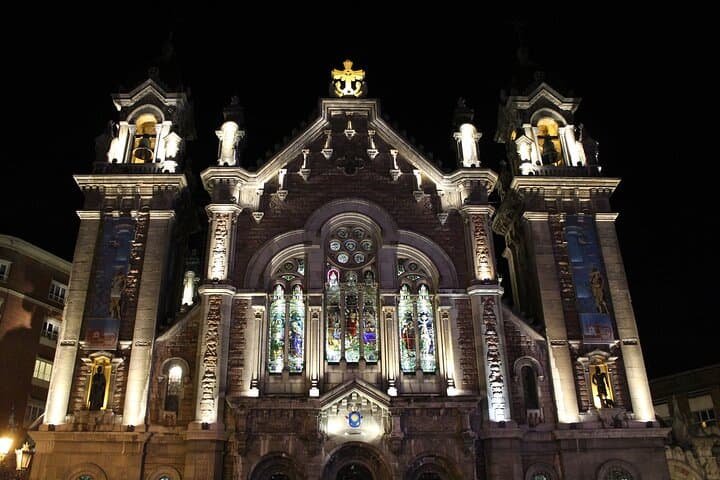 Discover Oviedo - Medieval Charm, Cathedral & Cider Traditions