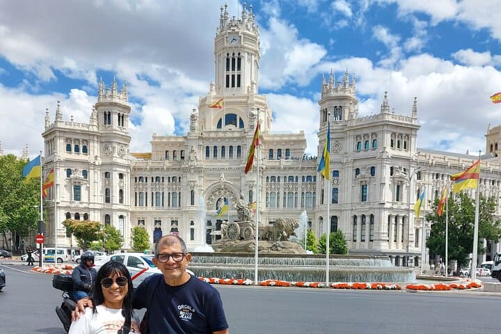 Walking Tour of Madrid Modern