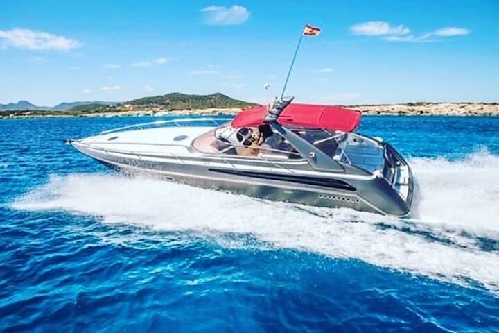 Private Yacht Tour with Drinks and Snorkeling in Gran Canaria