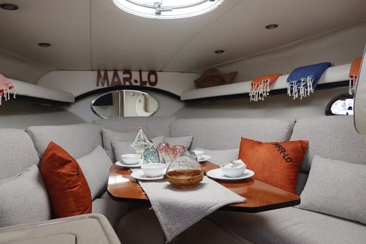 MARLO YATCH 8m 7 pax - Private Tour with Pattern. Puerto Banus