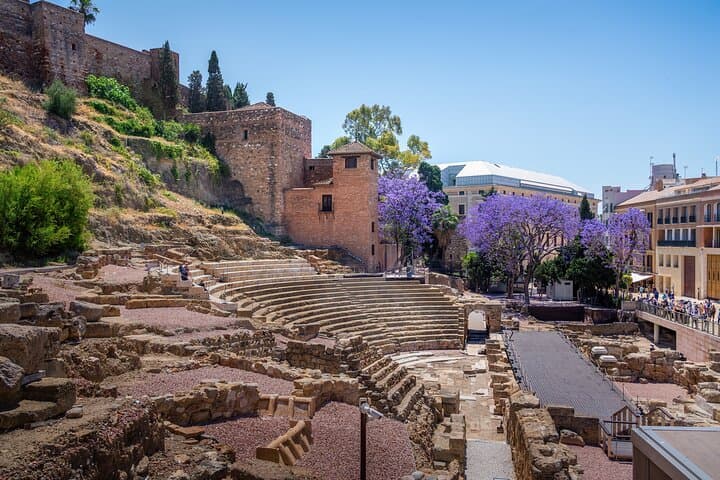 Family Discoveries in Málaga: A Cultural Private Tour