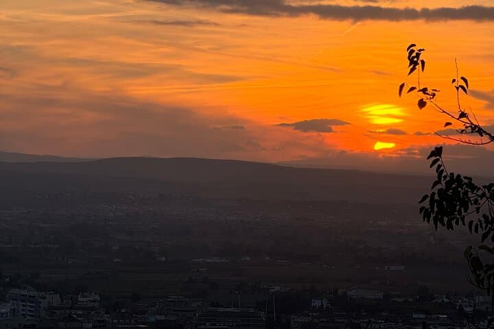 Sunset in Granada : Hidden viewpoints of the Albaicín