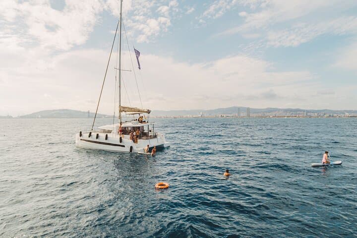 Luxury catamaran for private experiences in Barcelona
