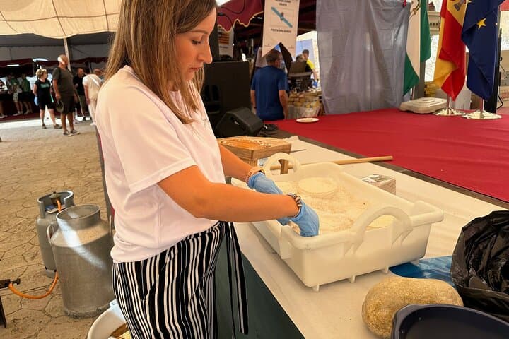 Cheesemaking Workshop in the Subbetics