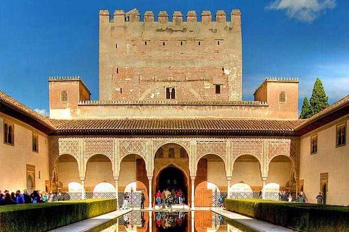 La Alhambra de Granada Group Tour from Motril Puerto