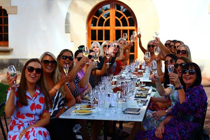 Winery tour & wine tasting in Penedès region 40min from Barcelona
