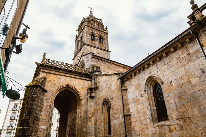 2 Hours Private Walking Tour in Lugo