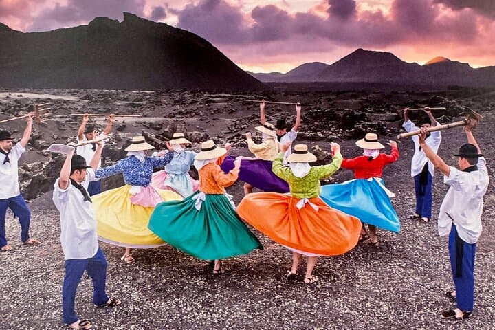 Wine and Volcanoes Gastronomic Tour