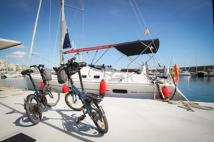Barcelona E-bike Guided Tour, Cable Car and Sailing Experience