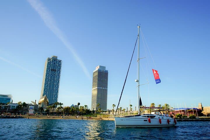 Barcelona E-bike Guided Tour, Cable Car and Sailing Experience
