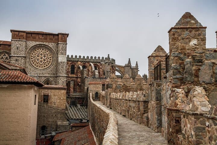 Toledo, Ávila & Segovia: Private Full-Day Tour from Madrid