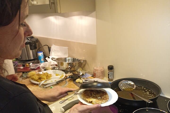 Workshop Spanish cuisine facing the sea (tapas + 3 courses + drinks)