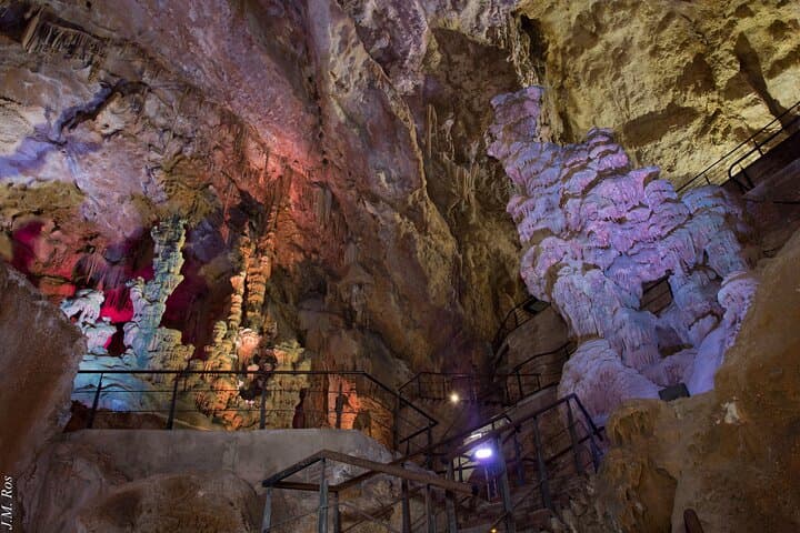 Alicante: Canelobre Caves & Busot with Local Guide & Transport