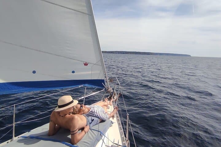 Private All-Inclusive Half-Day Sailing Tour in Palma de Mallorca