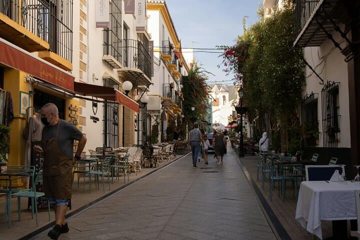Malaga & Marbella 12 Hour Day Tour from Cordoba + Free Photoshoot