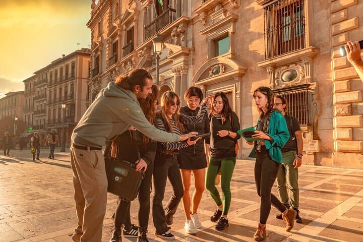 Operation Mindfal: Outdoor Escape Room in Granada