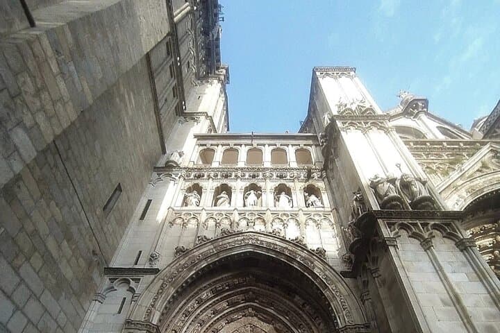 Guided Walking Tour of Toledo Cathedral. VIP EXPERIENCE