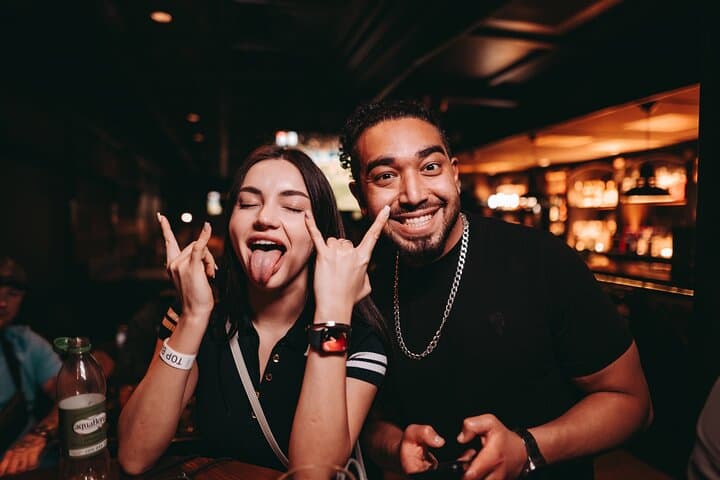 Bus Party + Free Drinks +Shot + VIP Club entry