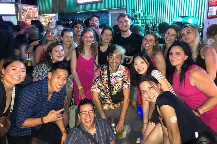 Pub Crawl Barcelona: 4 nightclubs + skip-the-line entry