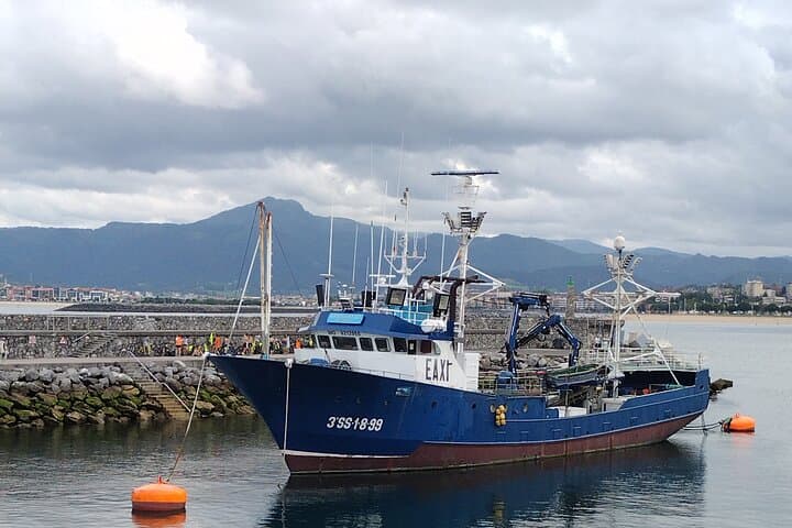 Fishing port