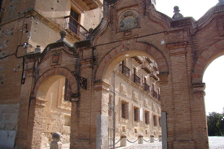 Electric Bike Route through the Charms of Sacromonte