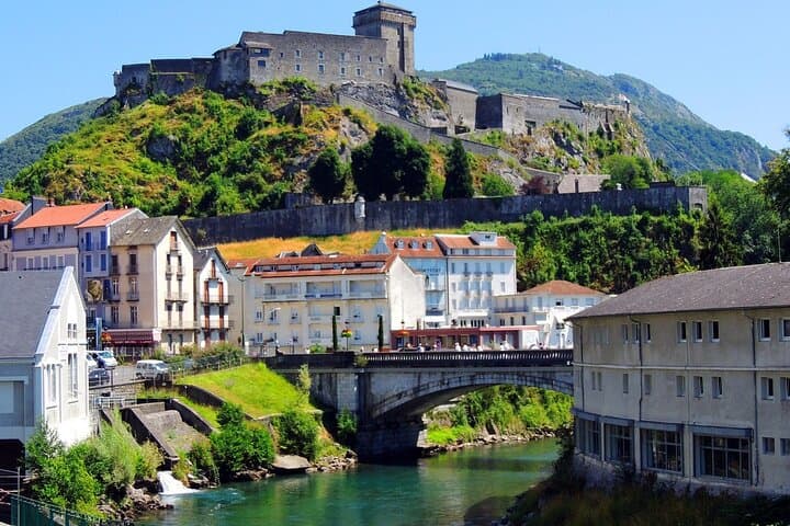Private Transfer from Barcelona to Lourdes in France
