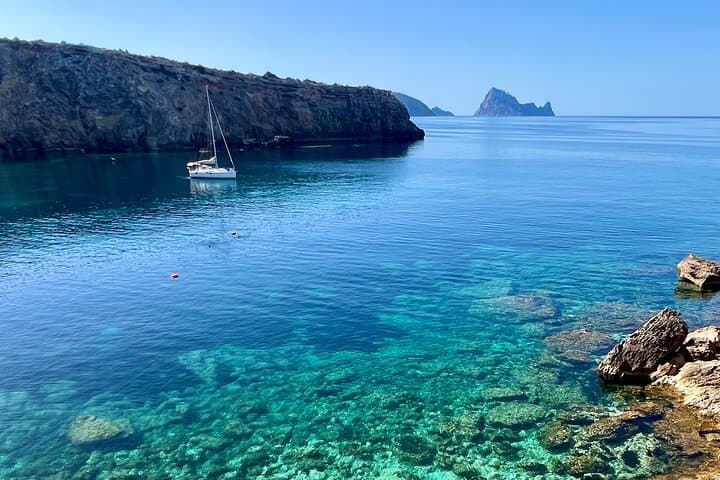 Ibiza Highlights 4X4 Tour by Land Rover Defender
