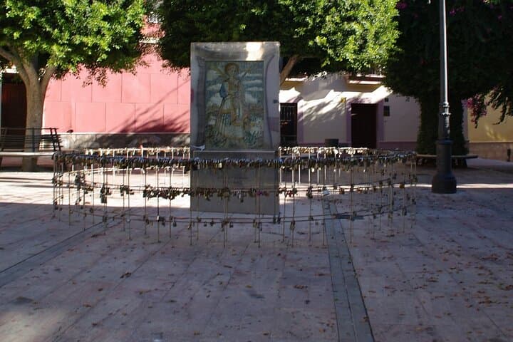 Tour in Almeria for Its History and Nooks