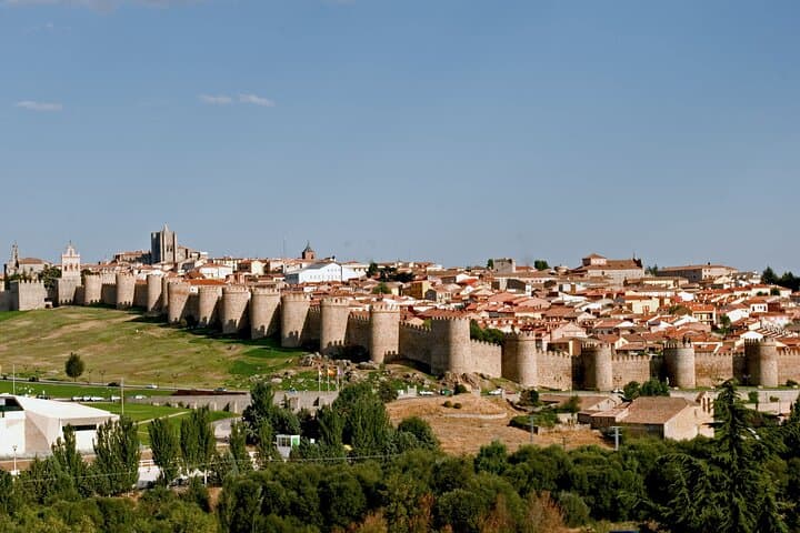 Avila Walls