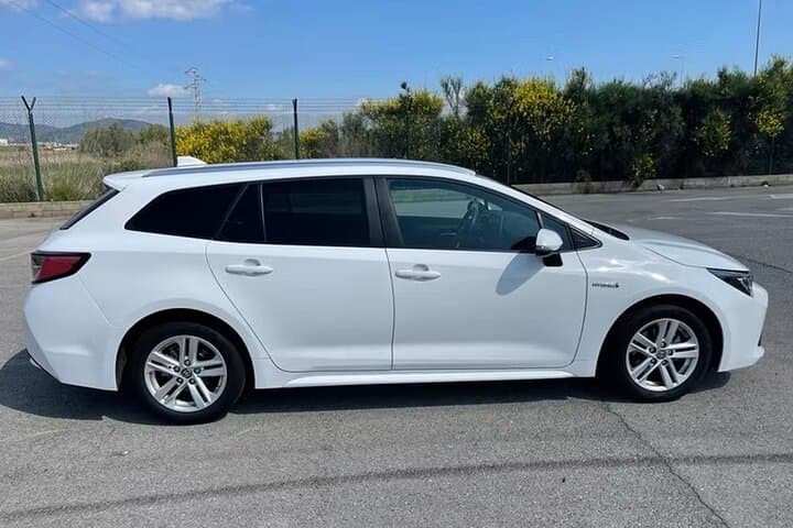 Private Transfer from Barcelona Aiport to Calella