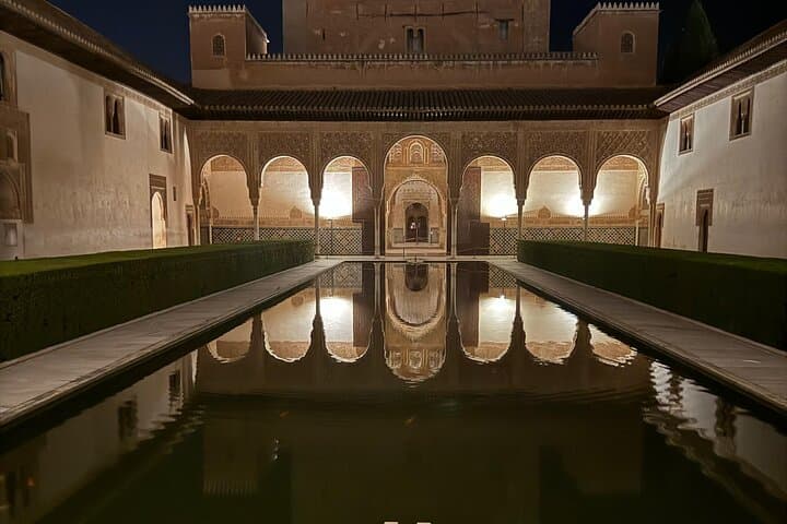 Private Night/Day Alhambra with Nasrid Palaces