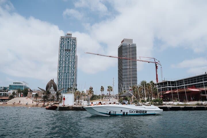 Parasailing in Barcelona