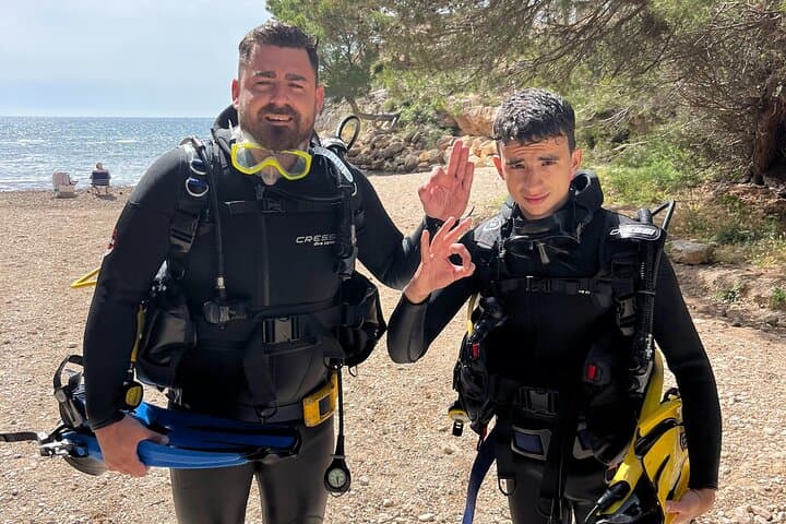 Discover Scuba Diving + Photos in Cambrils